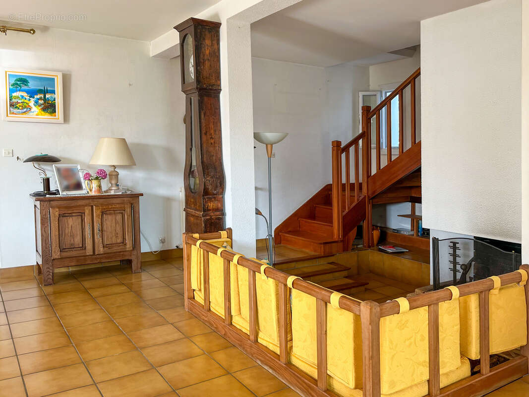 Maison à SAINT-GEORGES-DE-DIDONNE