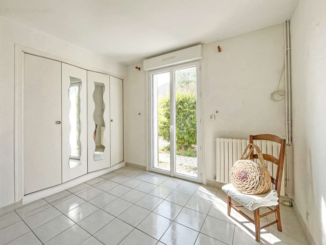 Maison à SAINT-GEORGES-DE-DIDONNE