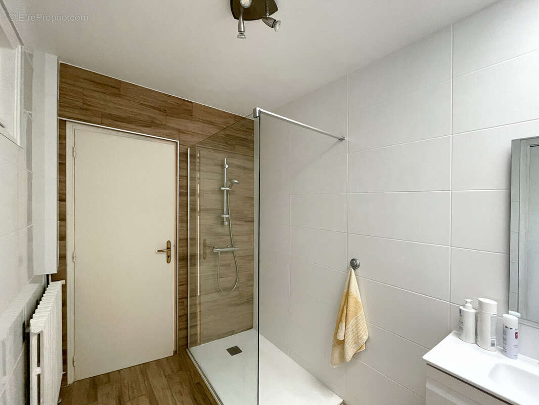 Maison à SAINT-GEORGES-DE-DIDONNE