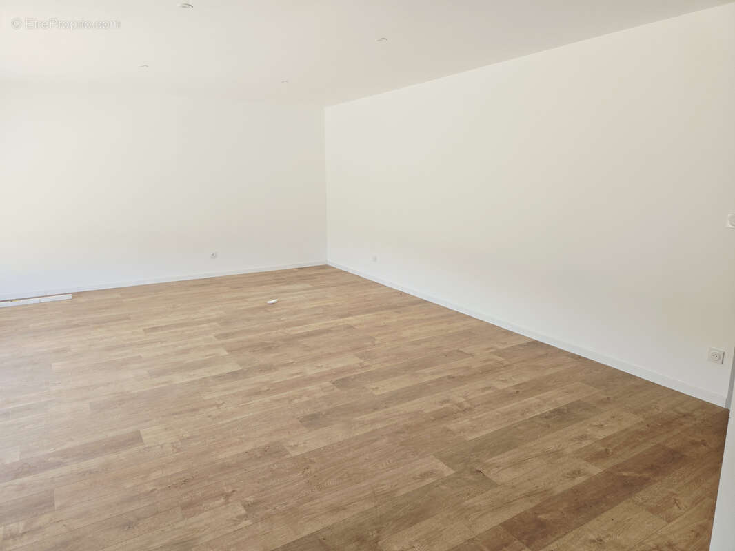 Maison à SAUGNACQ-ET-MURET