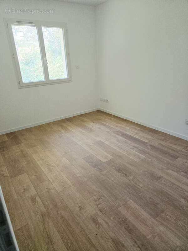 Maison à SAUGNACQ-ET-MURET