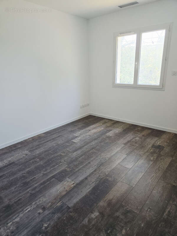 Maison à SAUGNACQ-ET-MURET