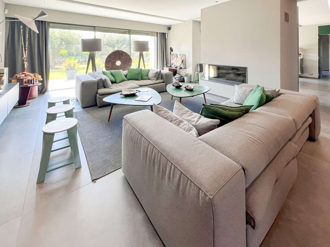 Maison à CAVALAIRE-SUR-MER