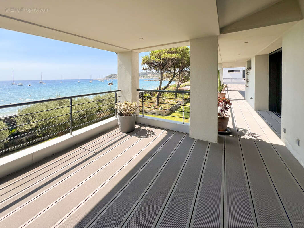 Maison à CAVALAIRE-SUR-MER