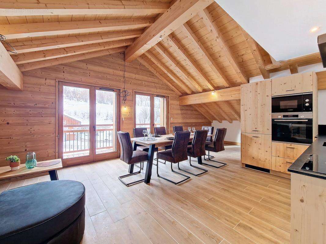 Appartement à SAINT-MARTIN-DE-BELLEVILLE