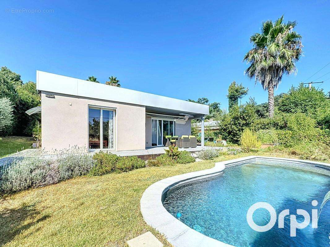 Maison à LA COLLE-SUR-LOUP