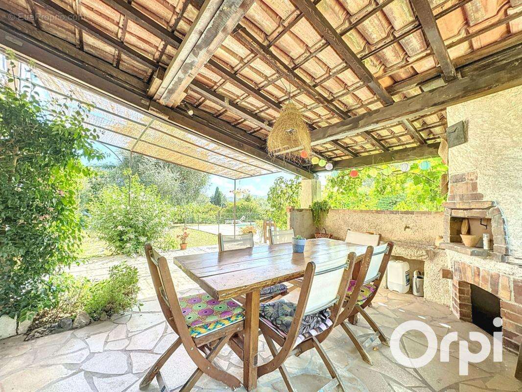 Maison à LA COLLE-SUR-LOUP