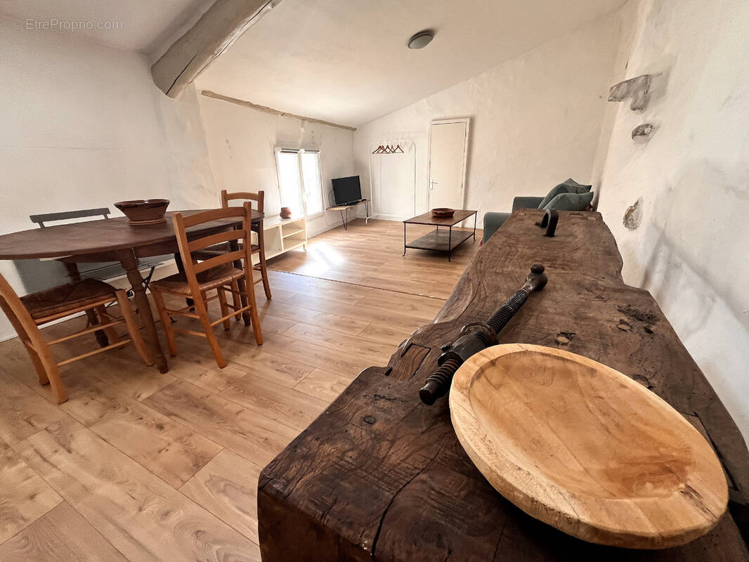 Maison à BEAUMES-DE-VENISE