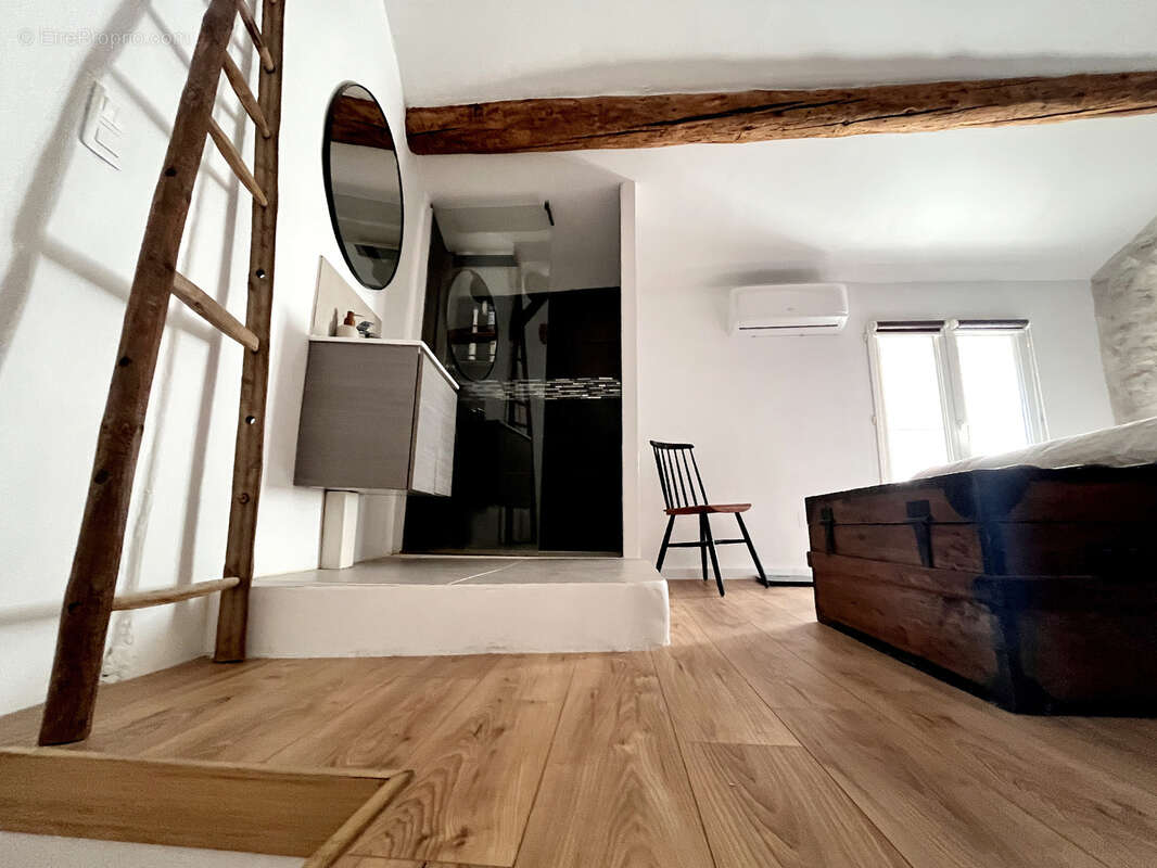 Maison à BEAUMES-DE-VENISE