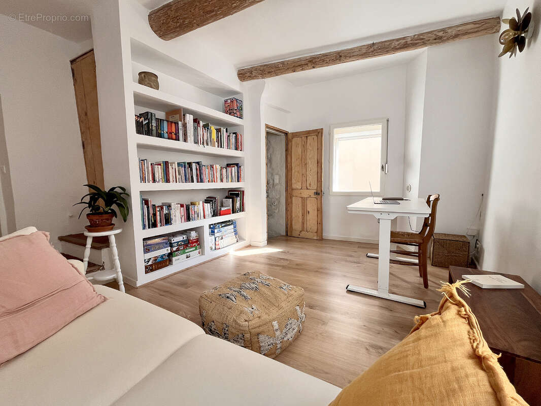 Maison à BEAUMES-DE-VENISE