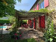 Maison à TERRASSON-LAVILLEDIEU