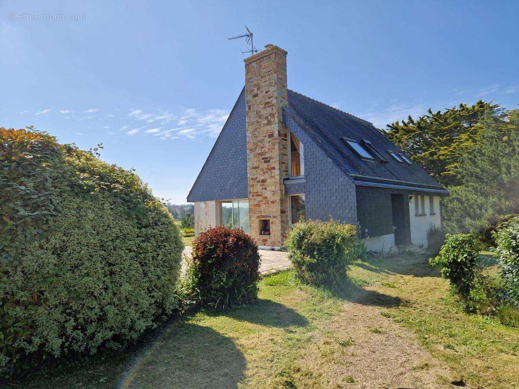 Maison à PLESTIN-LES-GREVES