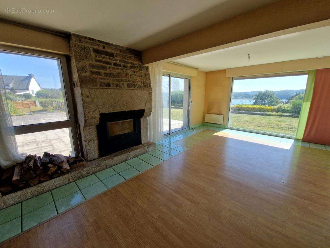 Maison à PLESTIN-LES-GREVES