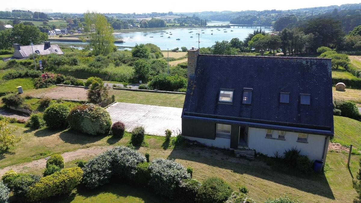 Maison à PLESTIN-LES-GREVES