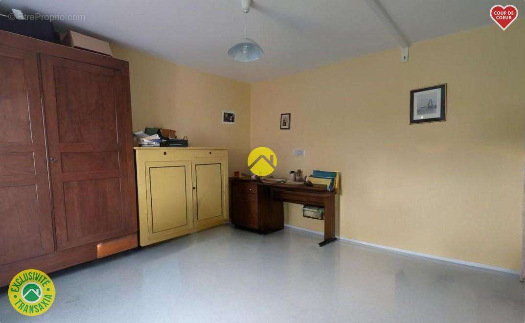 Maison à MONTMARAULT