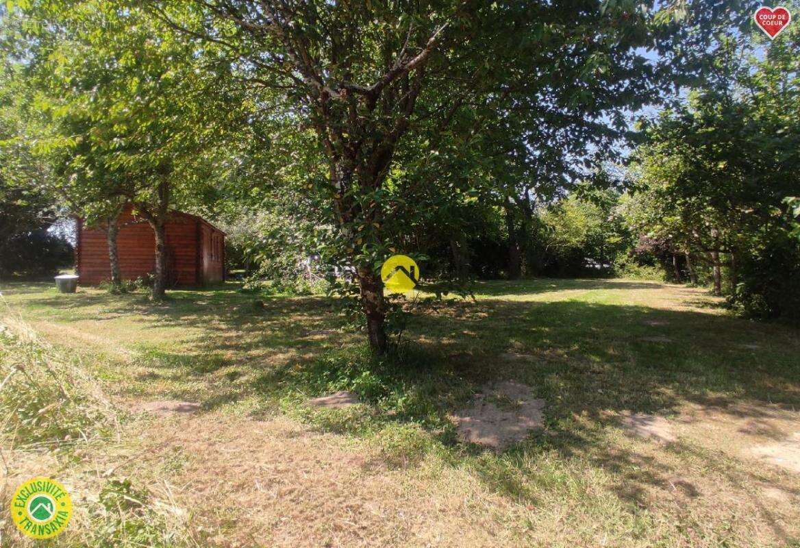 Maison à MONTMARAULT