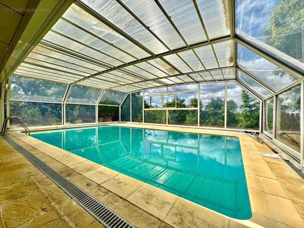 Maison à SAINT-ANTONIN-DE-LACALM