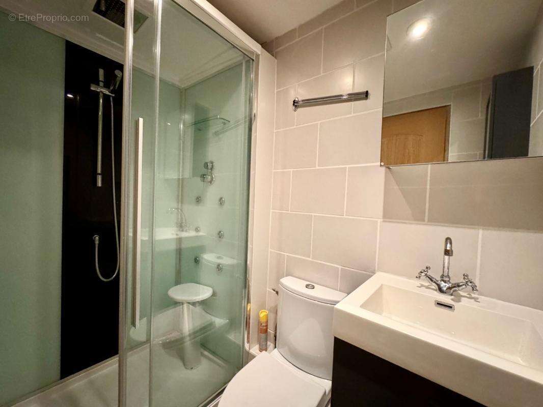 Maison à SAINT-ANTONIN-DE-LACALM