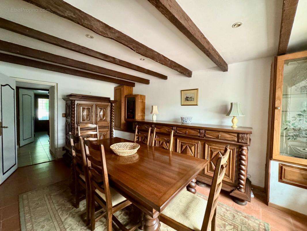 Maison à SAINT-ANTONIN-DE-LACALM