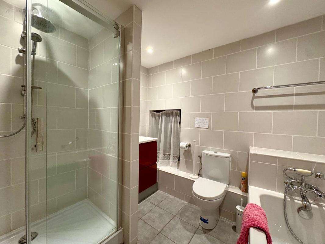 Maison à SAINT-ANTONIN-DE-LACALM