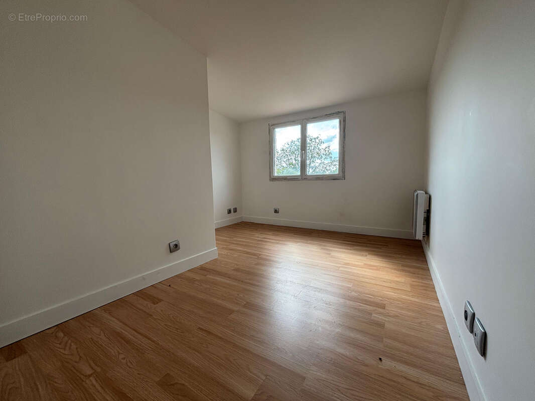 Appartement à AULNAY-SOUS-BOIS