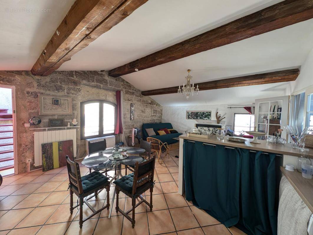 Appartement à PEZENAS