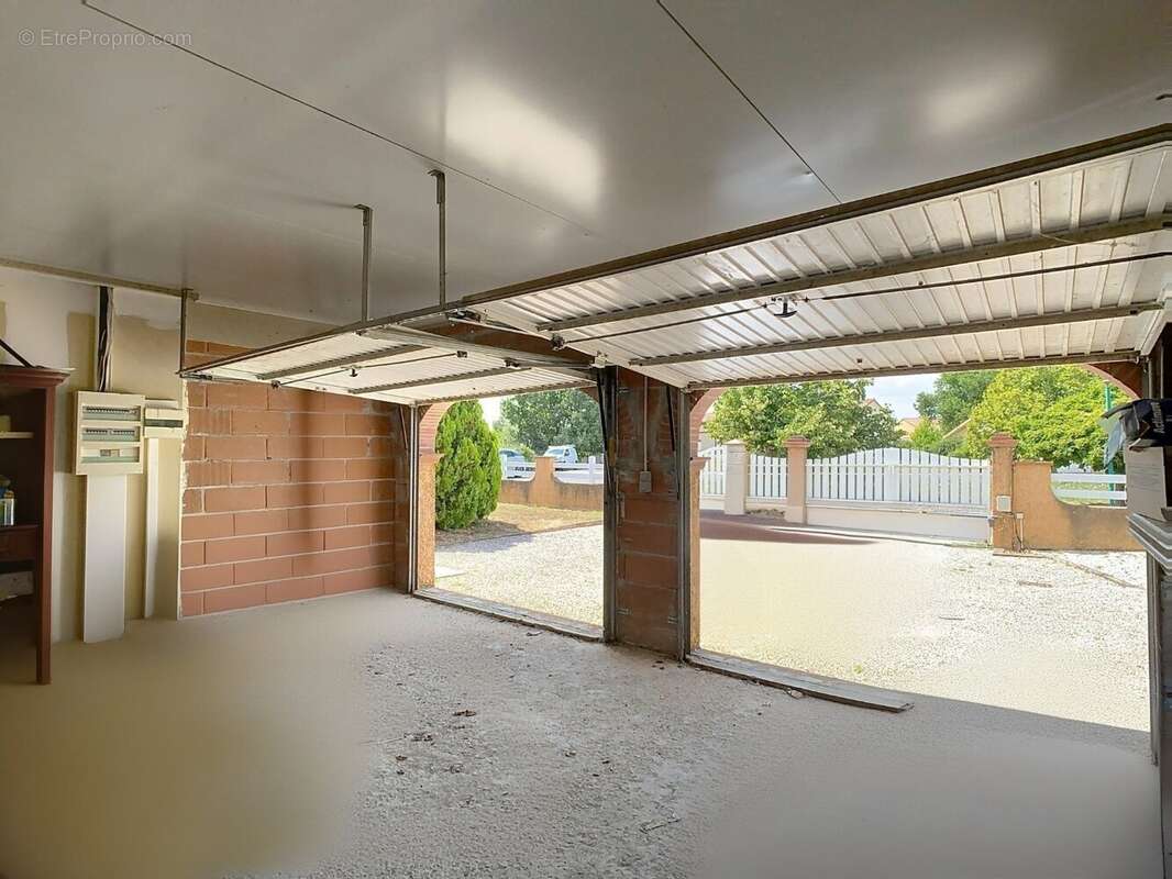 Maison à SAINT-SULPICE