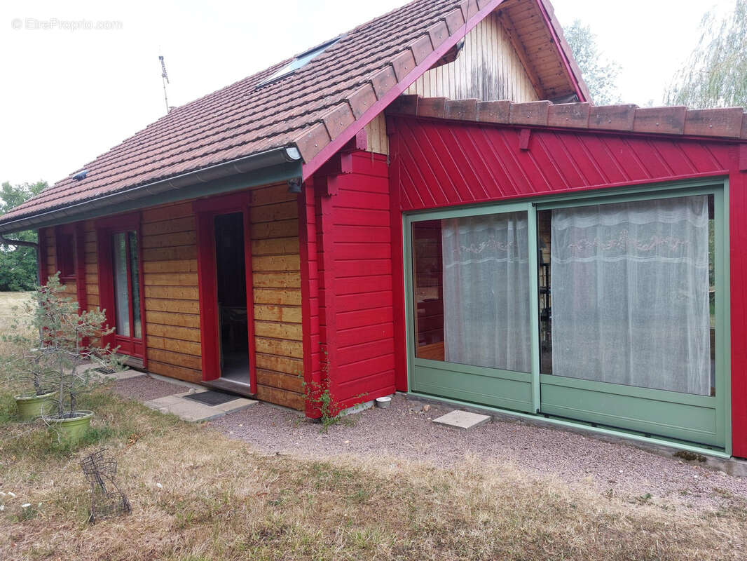 Maison à AUTRY-ISSARDS