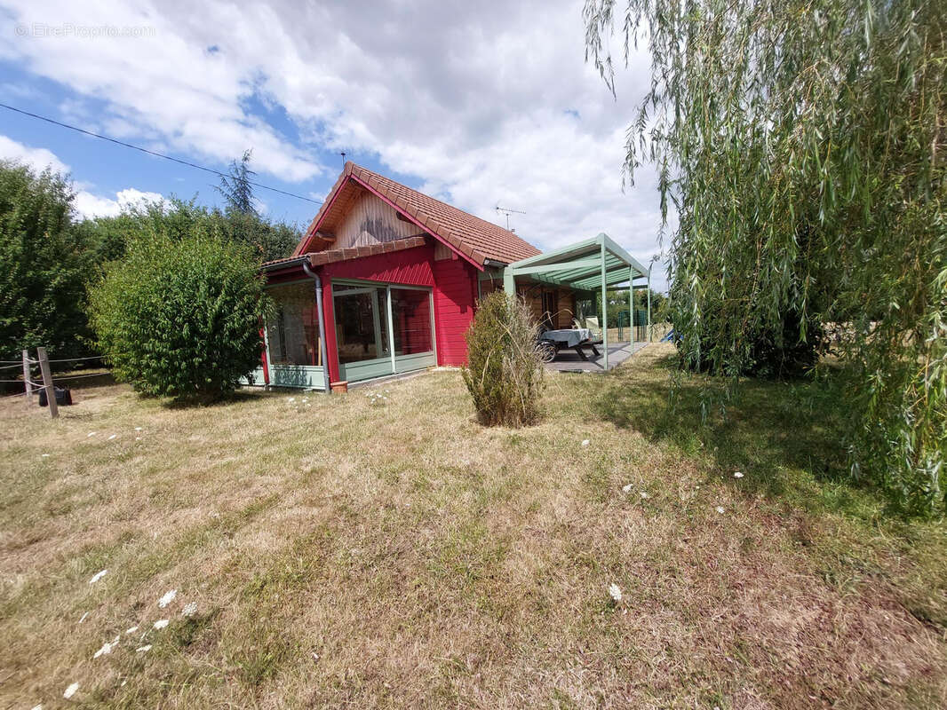 Maison à AUTRY-ISSARDS