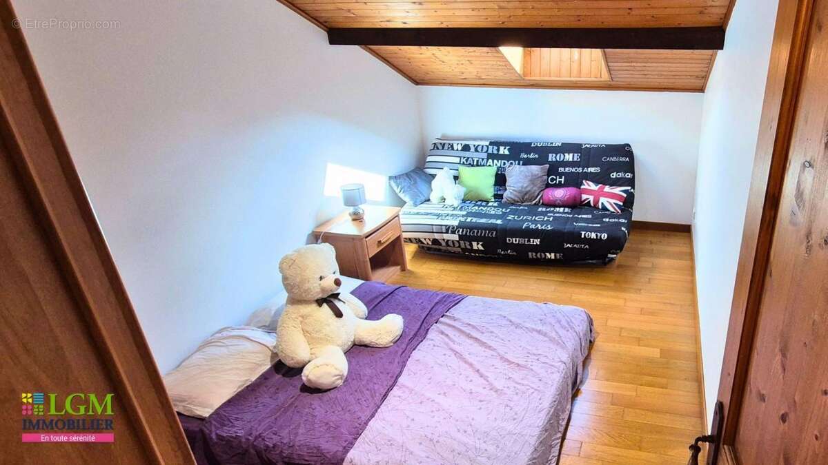 Maison à BELLEGARDE-SUR-VALSERINE