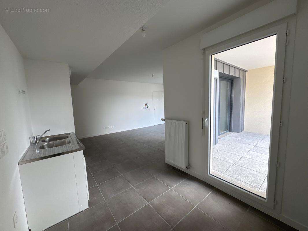 Appartement à PONT-DE-CHERUY