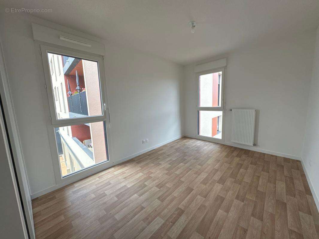 Appartement à PONT-DE-CHERUY