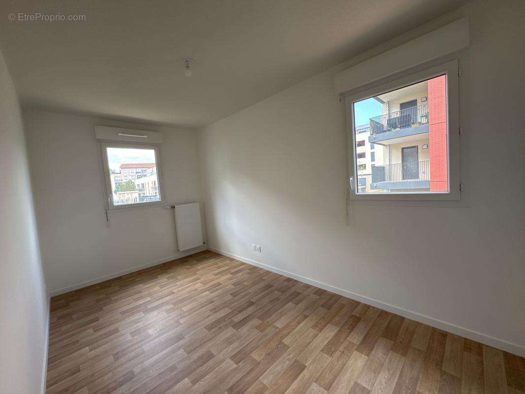 Appartement à PONT-DE-CHERUY