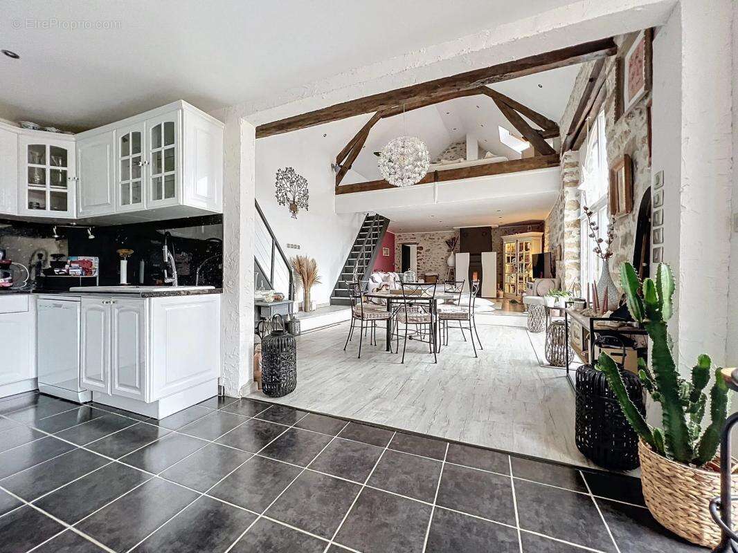 Maison à LA GRANDE-PAROISSE