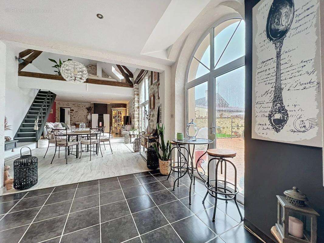 Maison à LA GRANDE-PAROISSE