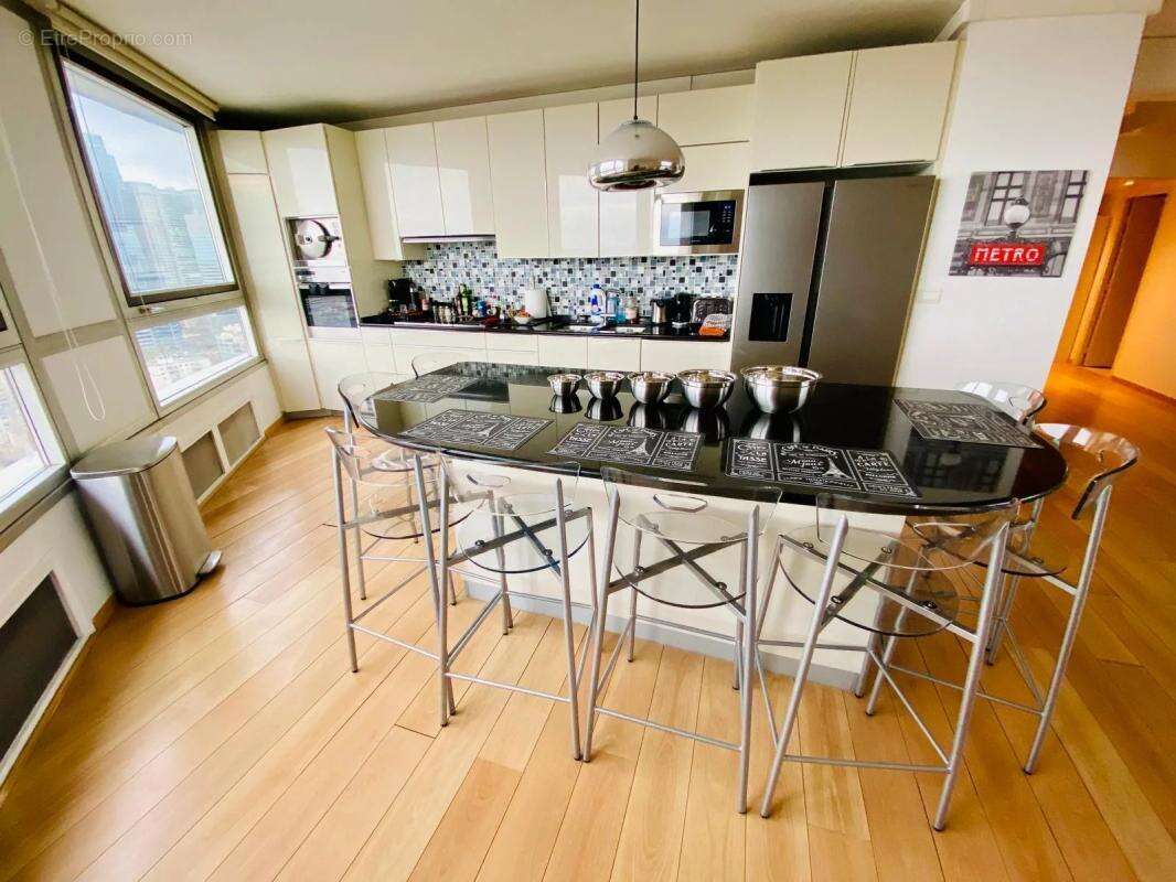 Appartement à PUTEAUX