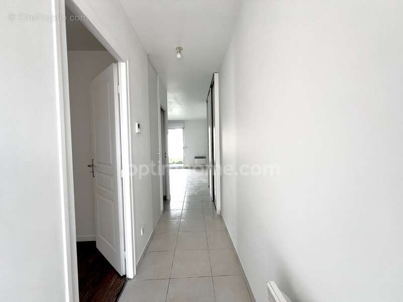 Appartement à LE PLESSIS-BOUCHARD