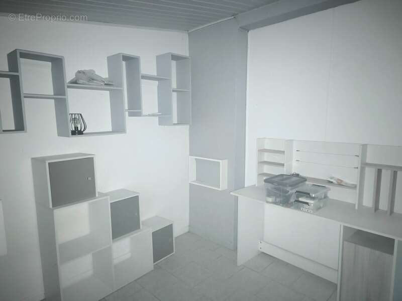 Maison à SAINT-LAURENT-DU-MARONI