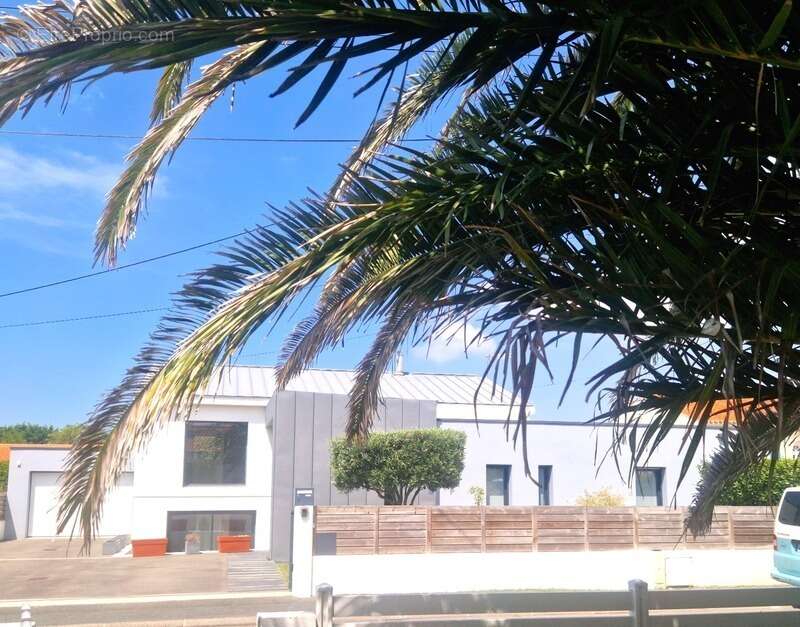 Maison à SAINT-HILAIRE-DE-RIEZ