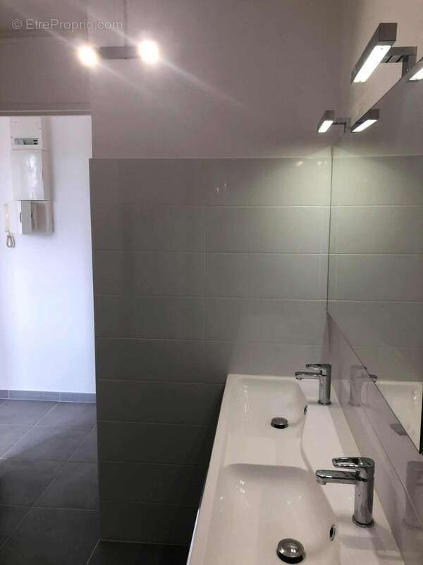 Appartement à VITRY-SUR-SEINE