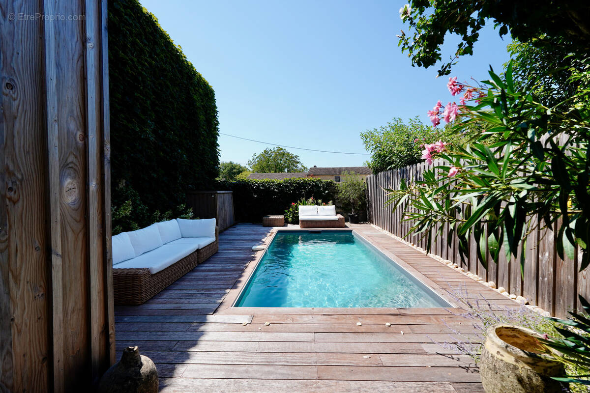 Maison à ISLE-SAINT-GEORGES