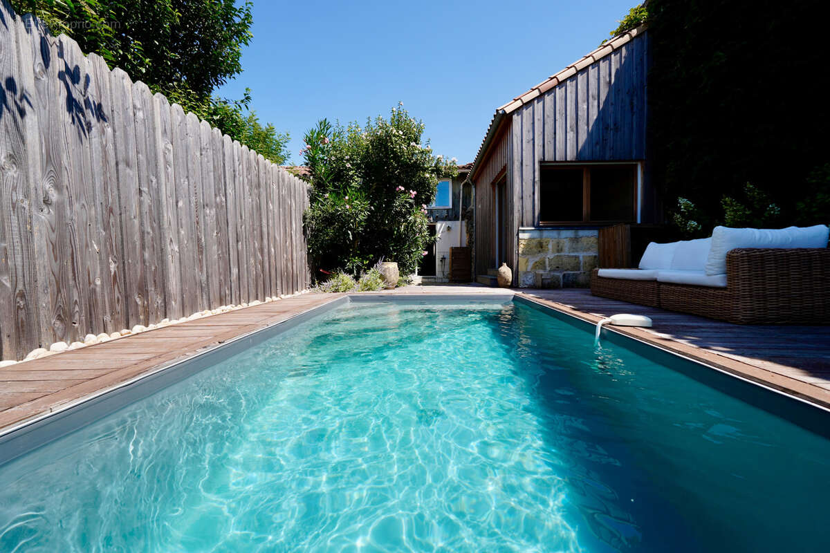 Maison à ISLE-SAINT-GEORGES