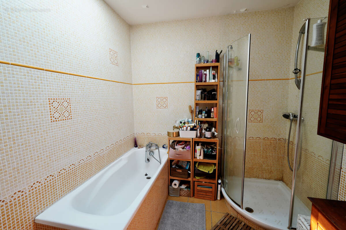 Maison à ISLE-SAINT-GEORGES