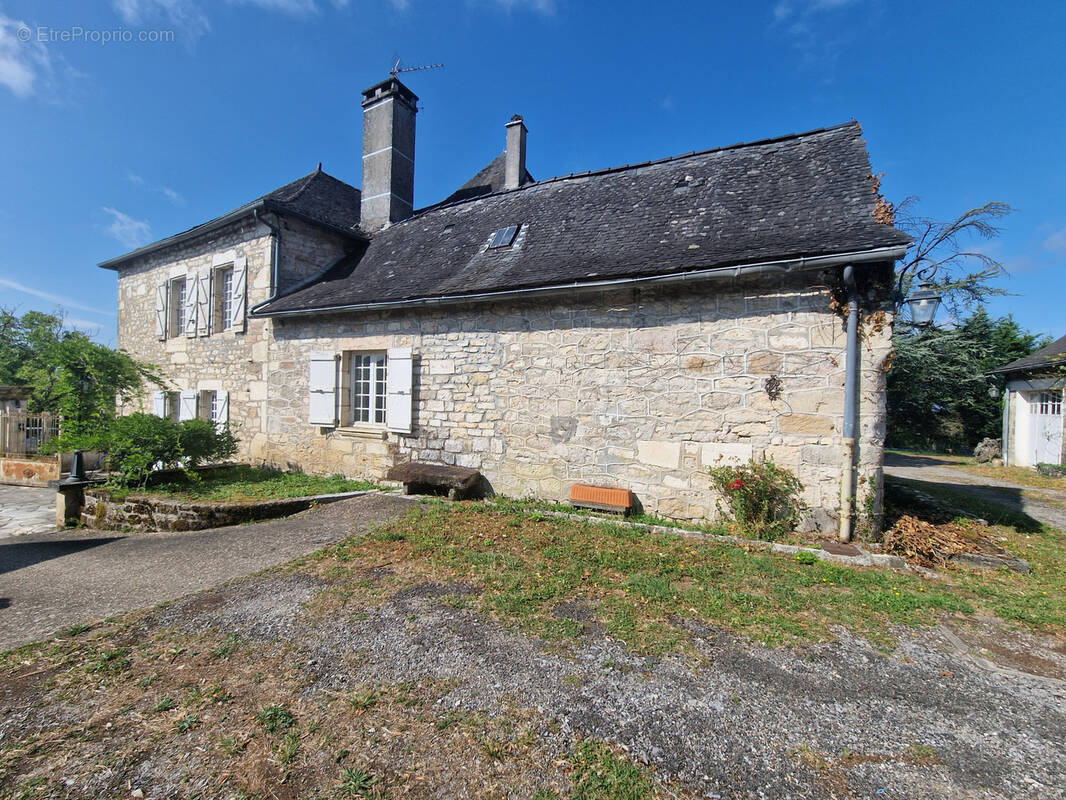 Maison à JUGEALS-NAZARETH