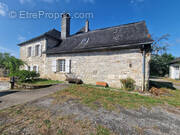 Maison à JUGEALS-NAZARETH