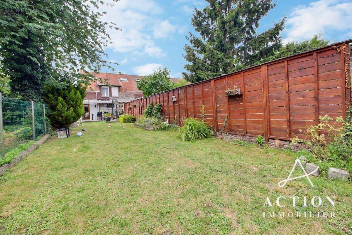 Maison à HELLEMMES-LILLE