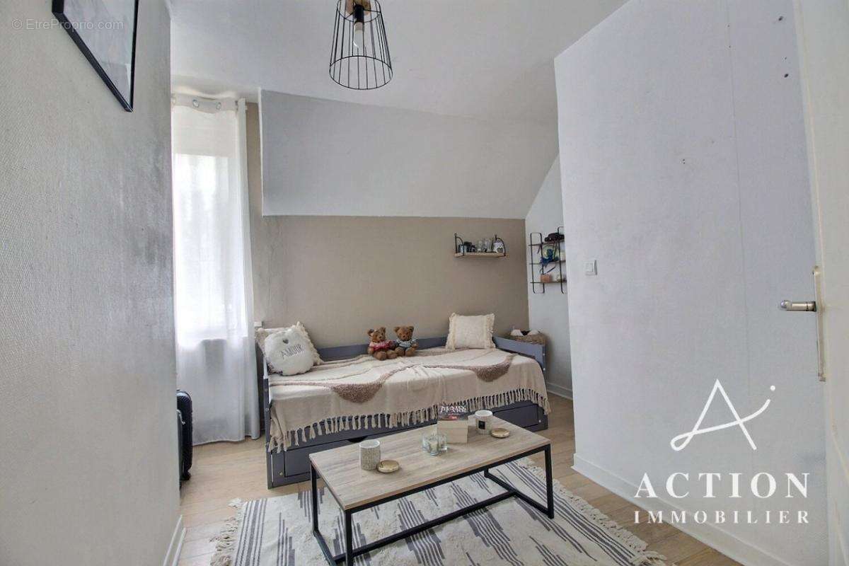 Maison à HELLEMMES-LILLE