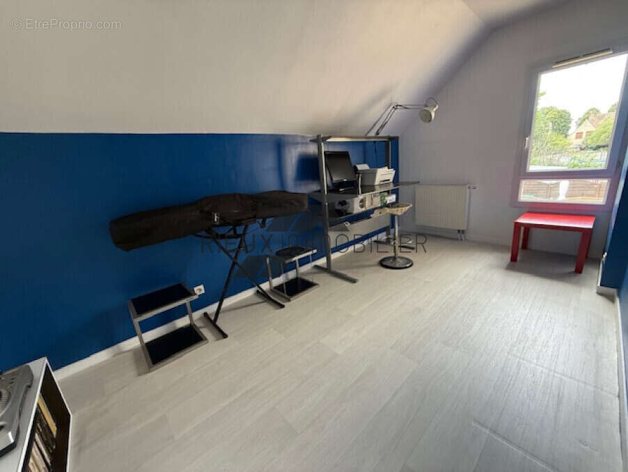 Maison à BREUIL-LE-SEC