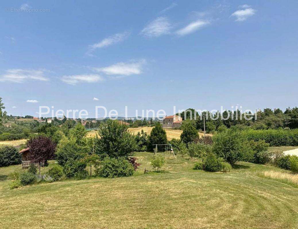 Maison à SAINT-GERMAIN-SUR-L&#039;ARBRESLE