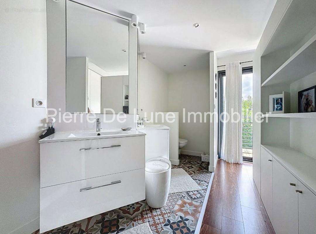 Maison à SAINT-GERMAIN-SUR-L&#039;ARBRESLE